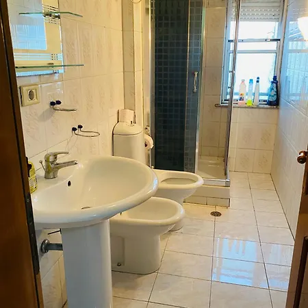 Apartment Downtown 2 Bedroom 2 Balconies Ac Wifi