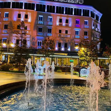 Downtown 2 Bedroom 2 Balconies Ac Wifi Tirana